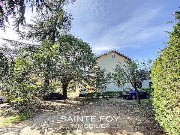 2020507 image10 - Sainte Foy Immobilier - Ce sont des agences immobilières dans l'Ouest Lyonnais spécialisées dans la location de maison ou d'appartement et la vente de propriété de prestige.