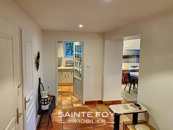 2021098 image5 - Sainte Foy Immobilier - Ce sont des agences immobilières dans l'Ouest Lyonnais spécialisées dans la location de maison ou d'appartement et la vente de propriété de prestige.