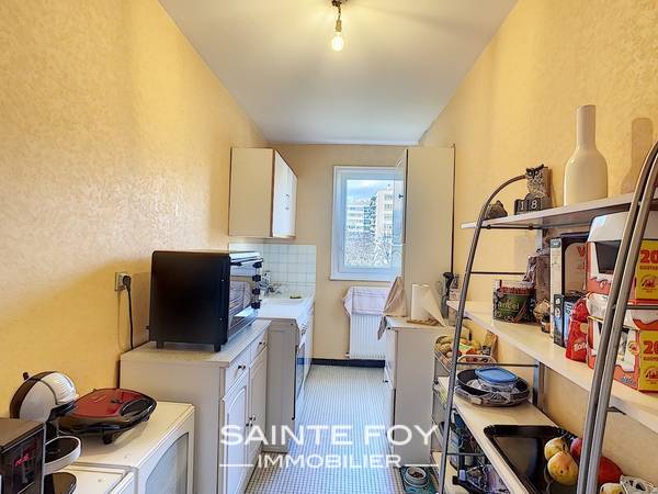 2021104 image4 - Sainte Foy Immobilier - Ce sont des agences immobilières dans l'Ouest Lyonnais spécialisées dans la location de maison ou d'appartement et la vente de propriété de prestige.