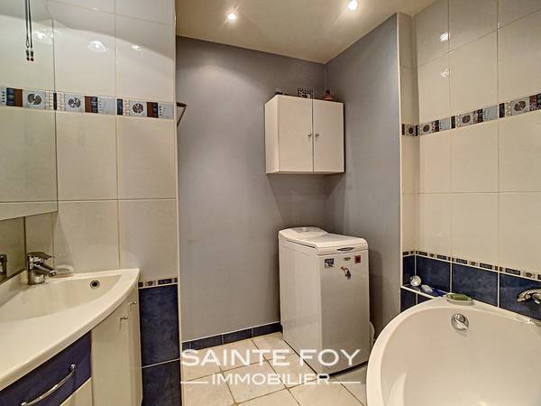 2020976 image8 - Sainte Foy Immobilier - Ce sont des agences immobilières dans l'Ouest Lyonnais spécialisées dans la location de maison ou d'appartement et la vente de propriété de prestige.