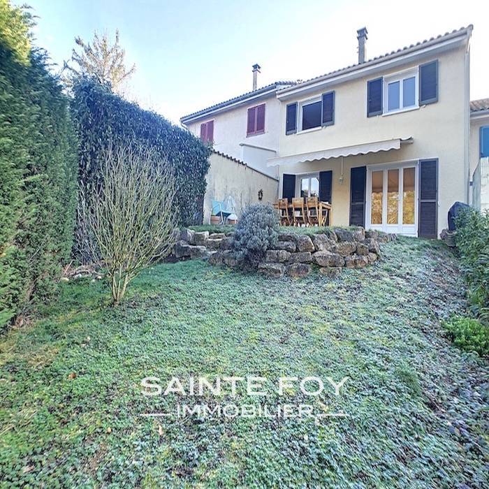 2021175 image1 - Sainte Foy Immobilier - Ce sont des agences immobilières dans l'Ouest Lyonnais spécialisées dans la location de maison ou d'appartement et la vente de propriété de prestige.