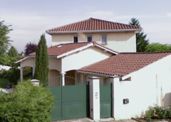 5118 image1 - Sainte Foy Immobilier - Ce sont des agences immobilières dans l'Ouest Lyonnais spécialisées dans la location de maison ou d'appartement et la vente de propriété de prestige.