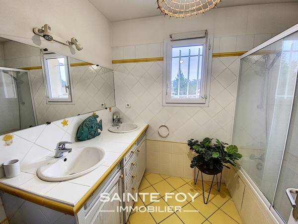 5118 image9 - Sainte Foy Immobilier - Ce sont des agences immobilières dans l'Ouest Lyonnais spécialisées dans la location de maison ou d'appartement et la vente de propriété de prestige.