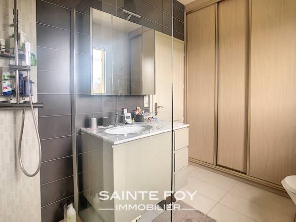 2021203 image6 - Sainte Foy Immobilier - Ce sont des agences immobilières dans l'Ouest Lyonnais spécialisées dans la location de maison ou d'appartement et la vente de propriété de prestige.