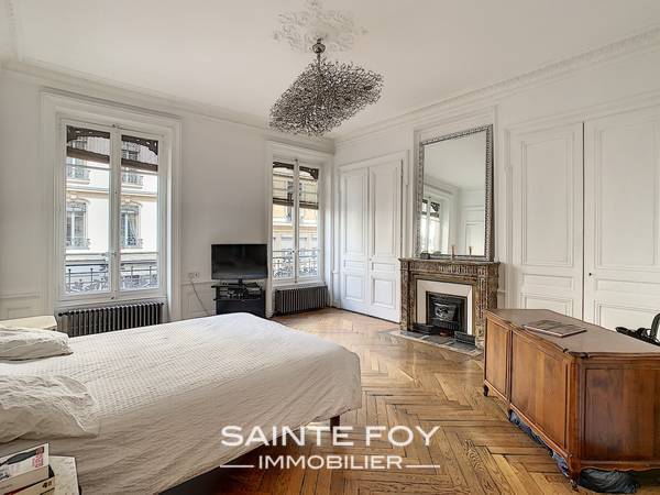 2021228 image5 - Sainte Foy Immobilier - Ce sont des agences immobilières dans l'Ouest Lyonnais spécialisées dans la location de maison ou d'appartement et la vente de propriété de prestige.