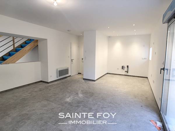 2021237 image4 - Sainte Foy Immobilier - Ce sont des agences immobilières dans l'Ouest Lyonnais spécialisées dans la location de maison ou d'appartement et la vente de propriété de prestige.