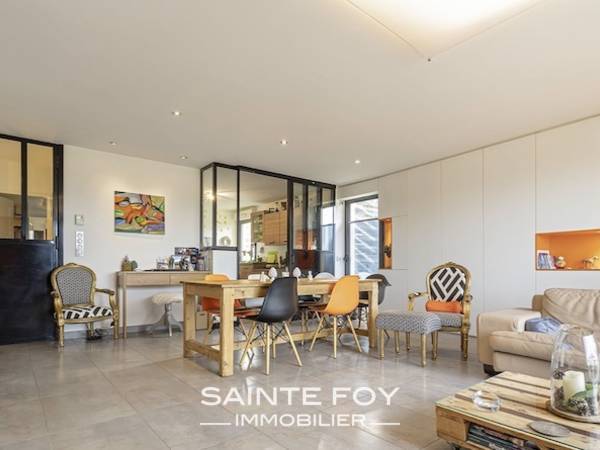 2021059 image3 - Sainte Foy Immobilier - Ce sont des agences immobilières dans l'Ouest Lyonnais spécialisées dans la location de maison ou d'appartement et la vente de propriété de prestige.