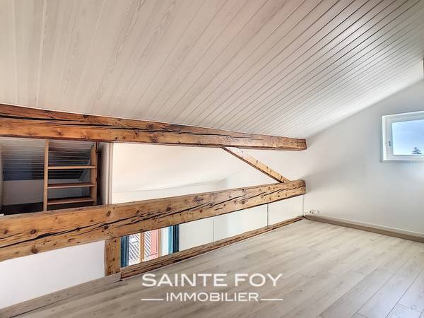 2021202 image4 - Sainte Foy Immobilier - Ce sont des agences immobilières dans l'Ouest Lyonnais spécialisées dans la location de maison ou d'appartement et la vente de propriété de prestige.