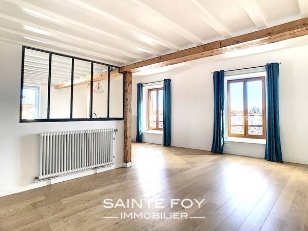 2021202 image9 - Sainte Foy Immobilier - Ce sont des agences immobilières dans l'Ouest Lyonnais spécialisées dans la location de maison ou d'appartement et la vente de propriété de prestige.