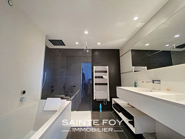 2021085 image7 - Sainte Foy Immobilier - Ce sont des agences immobilières dans l'Ouest Lyonnais spécialisées dans la location de maison ou d'appartement et la vente de propriété de prestige.