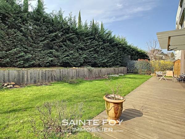 2021280 image2 - Sainte Foy Immobilier - Ce sont des agences immobilières dans l'Ouest Lyonnais spécialisées dans la location de maison ou d'appartement et la vente de propriété de prestige.