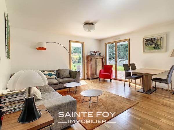 2021280 image3 - Sainte Foy Immobilier - Ce sont des agences immobilières dans l'Ouest Lyonnais spécialisées dans la location de maison ou d'appartement et la vente de propriété de prestige.