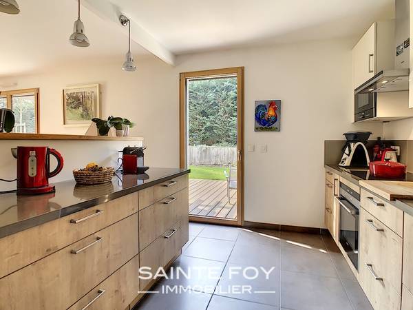 2021280 image4 - Sainte Foy Immobilier - Ce sont des agences immobilières dans l'Ouest Lyonnais spécialisées dans la location de maison ou d'appartement et la vente de propriété de prestige.