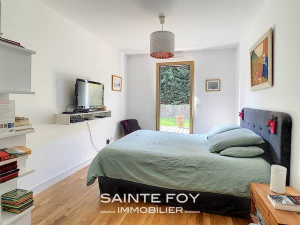 2021280 image5 - Sainte Foy Immobilier - Ce sont des agences immobilières dans l'Ouest Lyonnais spécialisées dans la location de maison ou d'appartement et la vente de propriété de prestige.