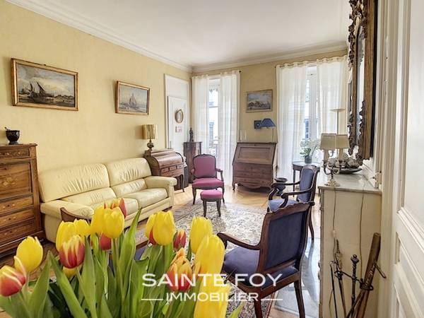 2021284 image2 - Sainte Foy Immobilier - Ce sont des agences immobilières dans l'Ouest Lyonnais spécialisées dans la location de maison ou d'appartement et la vente de propriété de prestige.