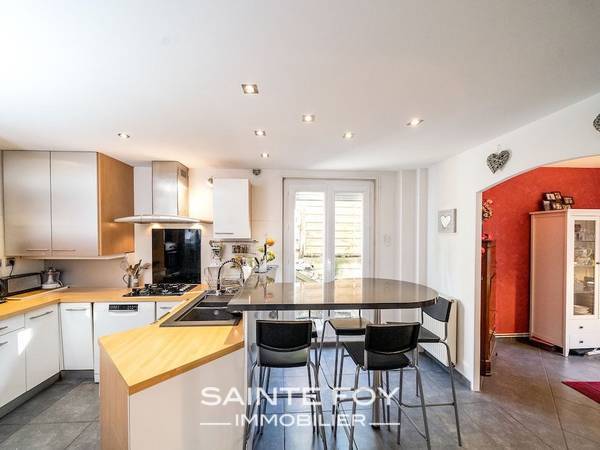 2021181 image3 - Sainte Foy Immobilier - Ce sont des agences immobilières dans l'Ouest Lyonnais spécialisées dans la location de maison ou d'appartement et la vente de propriété de prestige.