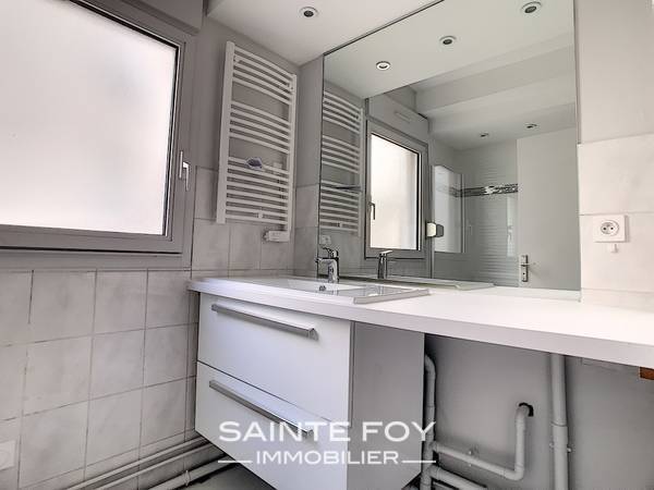 2021352 image3 - Sainte Foy Immobilier - Ce sont des agences immobilières dans l'Ouest Lyonnais spécialisées dans la location de maison ou d'appartement et la vente de propriété de prestige.