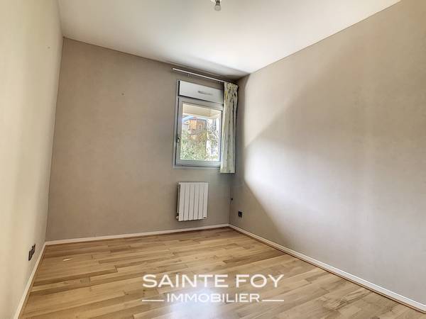 2021352 image4 - Sainte Foy Immobilier - Ce sont des agences immobilières dans l'Ouest Lyonnais spécialisées dans la location de maison ou d'appartement et la vente de propriété de prestige.