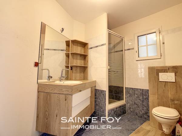 2021306 image8 - Sainte Foy Immobilier - Ce sont des agences immobilières dans l'Ouest Lyonnais spécialisées dans la location de maison ou d'appartement et la vente de propriété de prestige.