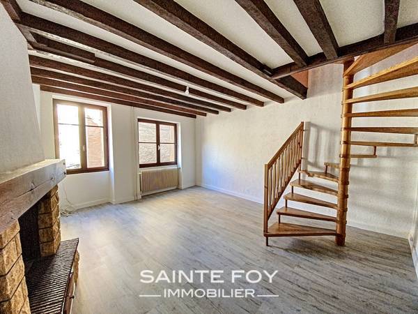 2021366 image3 - Sainte Foy Immobilier - Ce sont des agences immobilières dans l'Ouest Lyonnais spécialisées dans la location de maison ou d'appartement et la vente de propriété de prestige.