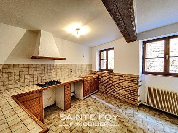 2021366 image4 - Sainte Foy Immobilier - Ce sont des agences immobilières dans l'Ouest Lyonnais spécialisées dans la location de maison ou d'appartement et la vente de propriété de prestige.