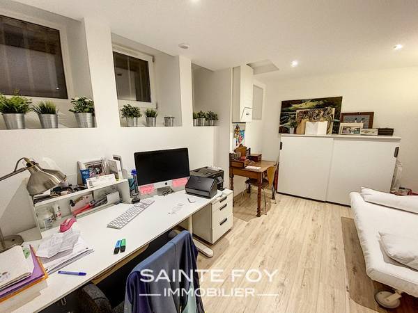 2021350 image8 - Sainte Foy Immobilier - Ce sont des agences immobilières dans l'Ouest Lyonnais spécialisées dans la location de maison ou d'appartement et la vente de propriété de prestige.