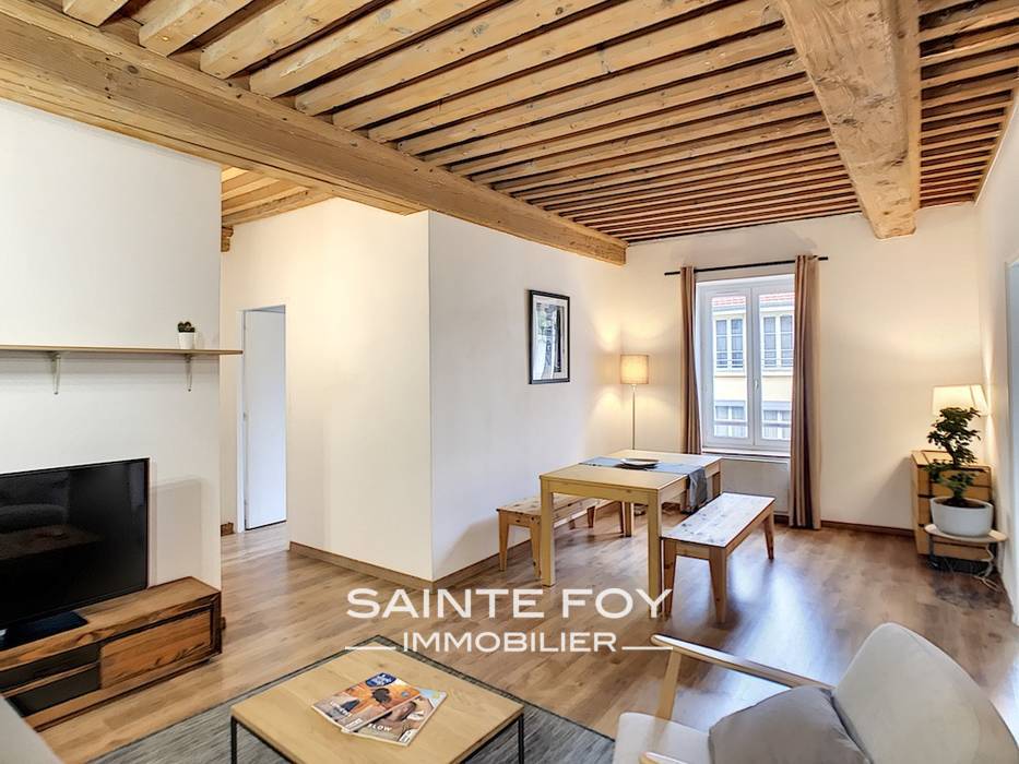 2021371 image1 - Sainte Foy Immobilier - Ce sont des agences immobilières dans l'Ouest Lyonnais spécialisées dans la location de maison ou d'appartement et la vente de propriété de prestige.