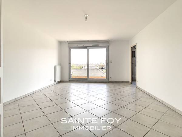 2021378 image2 - Sainte Foy Immobilier - Ce sont des agences immobilières dans l'Ouest Lyonnais spécialisées dans la location de maison ou d'appartement et la vente de propriété de prestige.
