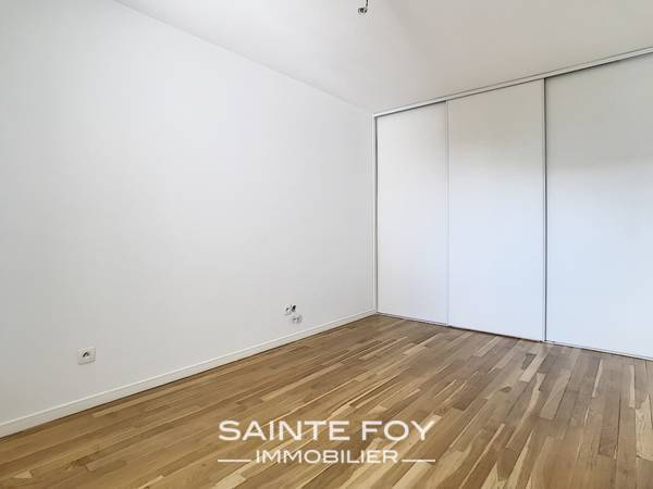 2021378 image6 - Sainte Foy Immobilier - Ce sont des agences immobilières dans l'Ouest Lyonnais spécialisées dans la location de maison ou d'appartement et la vente de propriété de prestige.