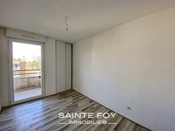 2021384 image5 - Sainte Foy Immobilier - Ce sont des agences immobilières dans l'Ouest Lyonnais spécialisées dans la location de maison ou d'appartement et la vente de propriété de prestige.