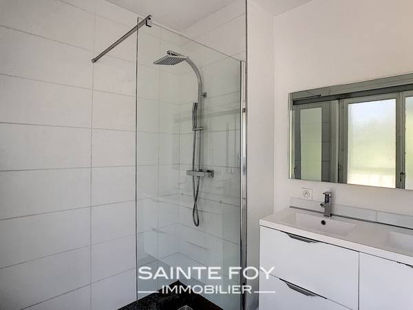 2021389 image6 - Sainte Foy Immobilier - Ce sont des agences immobilières dans l'Ouest Lyonnais spécialisées dans la location de maison ou d'appartement et la vente de propriété de prestige.
