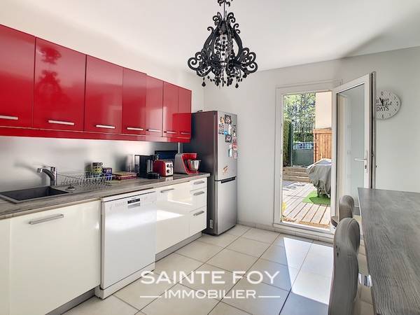 2021382 image4 - Sainte Foy Immobilier - Ce sont des agences immobilières dans l'Ouest Lyonnais spécialisées dans la location de maison ou d'appartement et la vente de propriété de prestige.