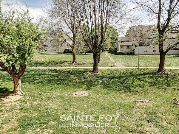 2021382 image9 - Sainte Foy Immobilier - Ce sont des agences immobilières dans l'Ouest Lyonnais spécialisées dans la location de maison ou d'appartement et la vente de propriété de prestige.