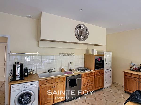2021345 image4 - Sainte Foy Immobilier - Ce sont des agences immobilières dans l'Ouest Lyonnais spécialisées dans la location de maison ou d'appartement et la vente de propriété de prestige.