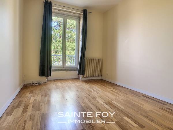 2021345 image6 - Sainte Foy Immobilier - Ce sont des agences immobilières dans l'Ouest Lyonnais spécialisées dans la location de maison ou d'appartement et la vente de propriété de prestige.