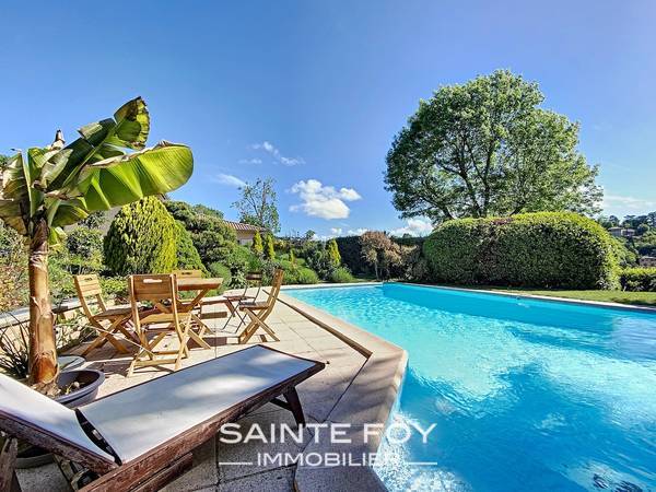 2021400 image10 - Sainte Foy Immobilier - Ce sont des agences immobilières dans l'Ouest Lyonnais spécialisées dans la location de maison ou d'appartement et la vente de propriété de prestige.