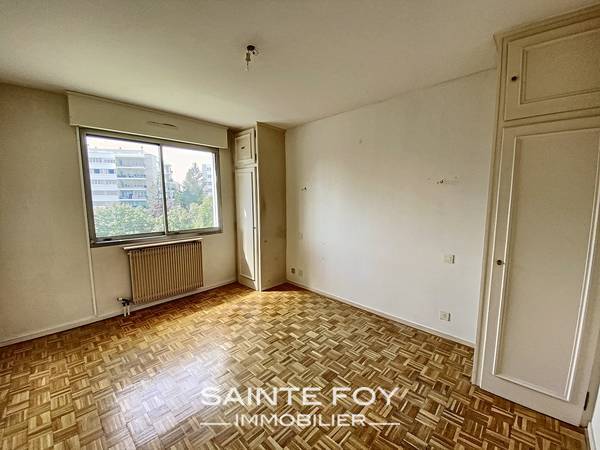 2021403 image8 - Sainte Foy Immobilier - Ce sont des agences immobilières dans l'Ouest Lyonnais spécialisées dans la location de maison ou d'appartement et la vente de propriété de prestige.
