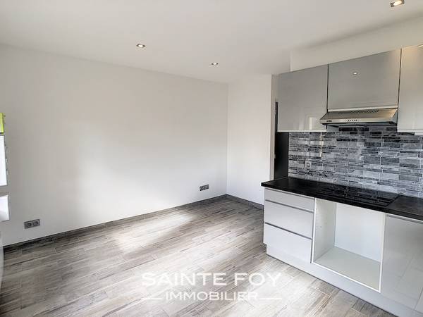 2021412 image2 - Sainte Foy Immobilier - Ce sont des agences immobilières dans l'Ouest Lyonnais spécialisées dans la location de maison ou d'appartement et la vente de propriété de prestige.