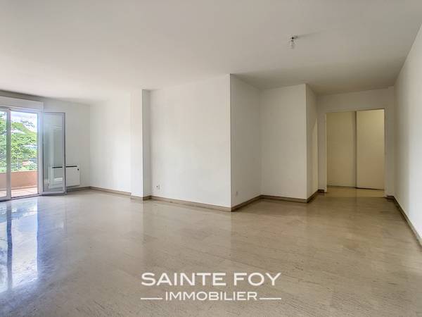 2021425 image3 - Sainte Foy Immobilier - Ce sont des agences immobilières dans l'Ouest Lyonnais spécialisées dans la location de maison ou d'appartement et la vente de propriété de prestige.