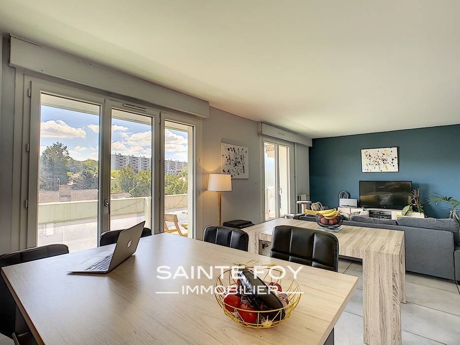 2021428 image1 - Sainte Foy Immobilier - Ce sont des agences immobilières dans l'Ouest Lyonnais spécialisées dans la location de maison ou d'appartement et la vente de propriété de prestige.