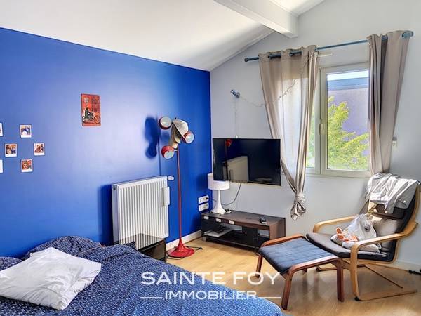 2021444 image10 - Sainte Foy Immobilier - Ce sont des agences immobilières dans l'Ouest Lyonnais spécialisées dans la location de maison ou d'appartement et la vente de propriété de prestige.