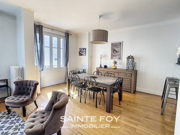 2021469 image2 - Sainte Foy Immobilier - Ce sont des agences immobilières dans l'Ouest Lyonnais spécialisées dans la location de maison ou d'appartement et la vente de propriété de prestige.