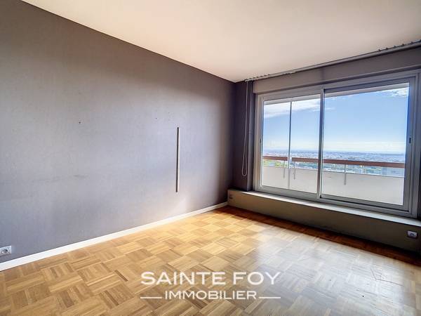 2021261 image9 - Sainte Foy Immobilier - Ce sont des agences immobilières dans l'Ouest Lyonnais spécialisées dans la location de maison ou d'appartement et la vente de propriété de prestige.