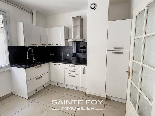 2021496 image2 - Sainte Foy Immobilier - Ce sont des agences immobilières dans l'Ouest Lyonnais spécialisées dans la location de maison ou d'appartement et la vente de propriété de prestige.