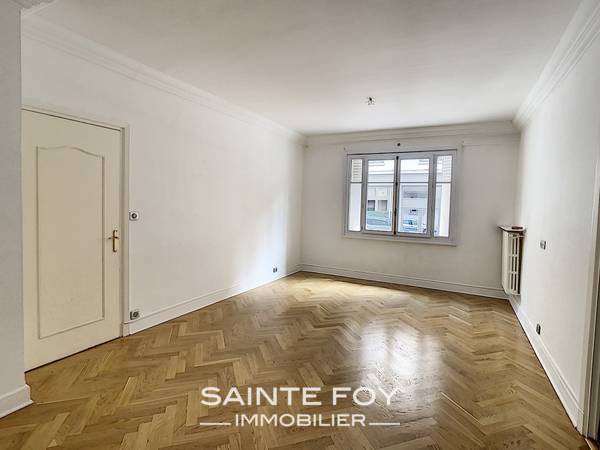 2021496 image3 - Sainte Foy Immobilier - Ce sont des agences immobilières dans l'Ouest Lyonnais spécialisées dans la location de maison ou d'appartement et la vente de propriété de prestige.