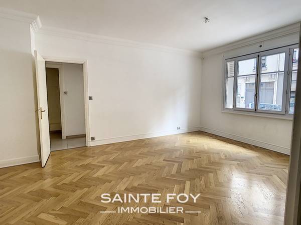 2021496 image7 - Sainte Foy Immobilier - Ce sont des agences immobilières dans l'Ouest Lyonnais spécialisées dans la location de maison ou d'appartement et la vente de propriété de prestige.