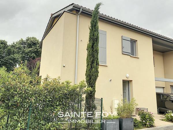 2021497 image10 - Sainte Foy Immobilier - Ce sont des agences immobilières dans l'Ouest Lyonnais spécialisées dans la location de maison ou d'appartement et la vente de propriété de prestige.