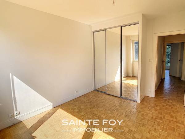 2021502 image6 - Sainte Foy Immobilier - Ce sont des agences immobilières dans l'Ouest Lyonnais spécialisées dans la location de maison ou d'appartement et la vente de propriété de prestige.