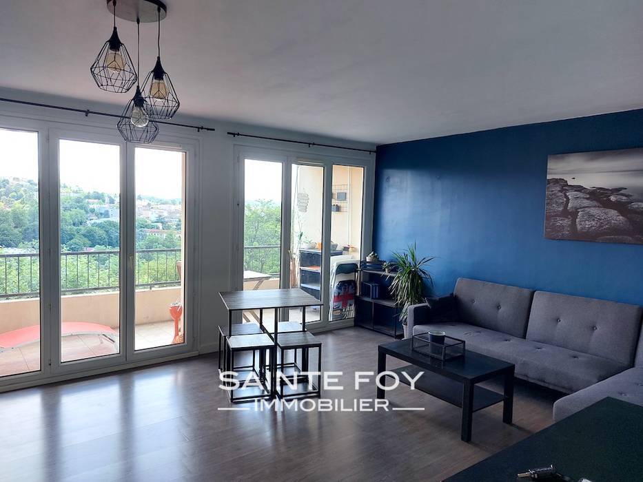 2021531 image1 - Sainte Foy Immobilier - Ce sont des agences immobilières dans l'Ouest Lyonnais spécialisées dans la location de maison ou d'appartement et la vente de propriété de prestige.
