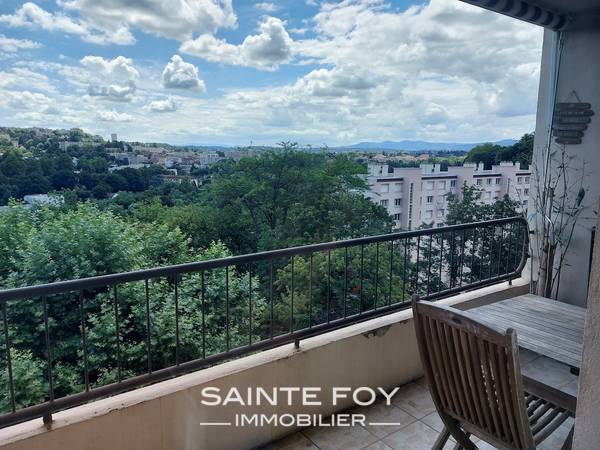 2021531 image9 - Sainte Foy Immobilier - Ce sont des agences immobilières dans l'Ouest Lyonnais spécialisées dans la location de maison ou d'appartement et la vente de propriété de prestige.